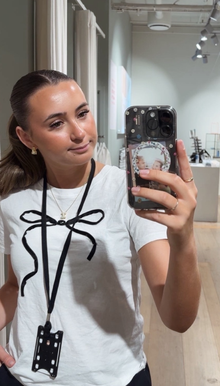 Sara Sofie - Negltekniker og eier av neglesalong i Son